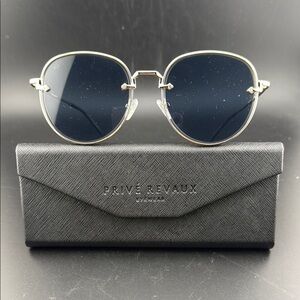 PRIVE REVAUX
The Escobar - Champagne Gold/Grey Gradient